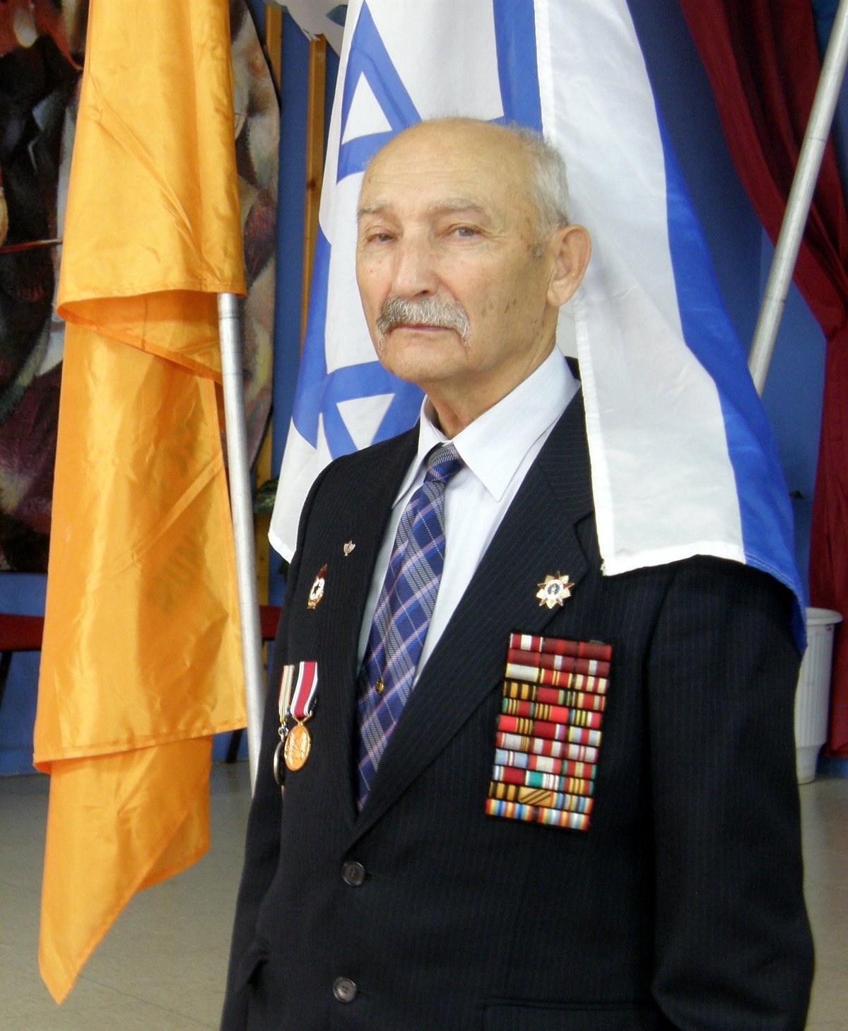 Михаил Кано